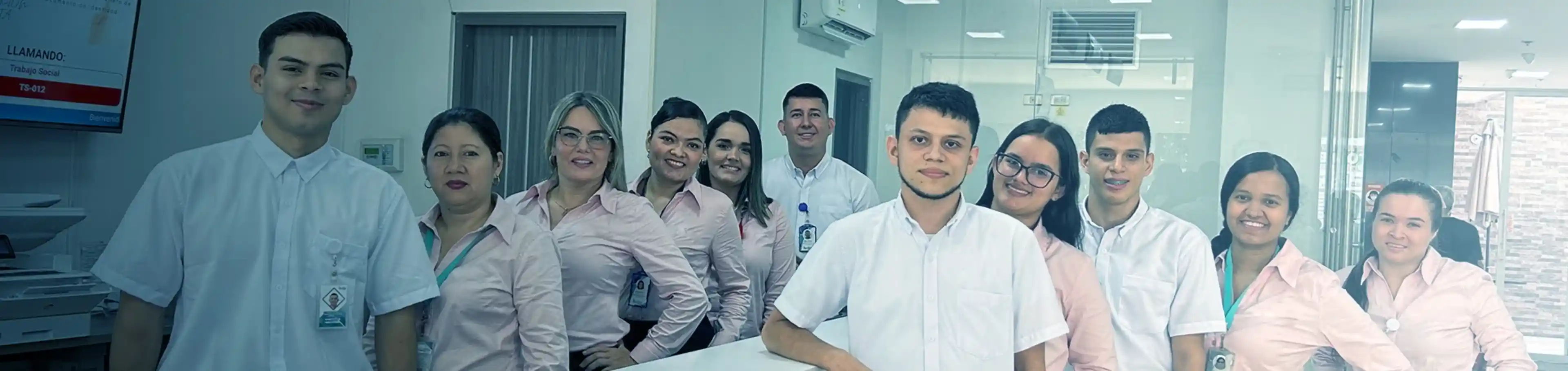 Contáctenos